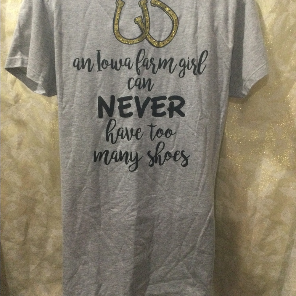 NWT Spectra size XL Graphic horseshoes short sleve
